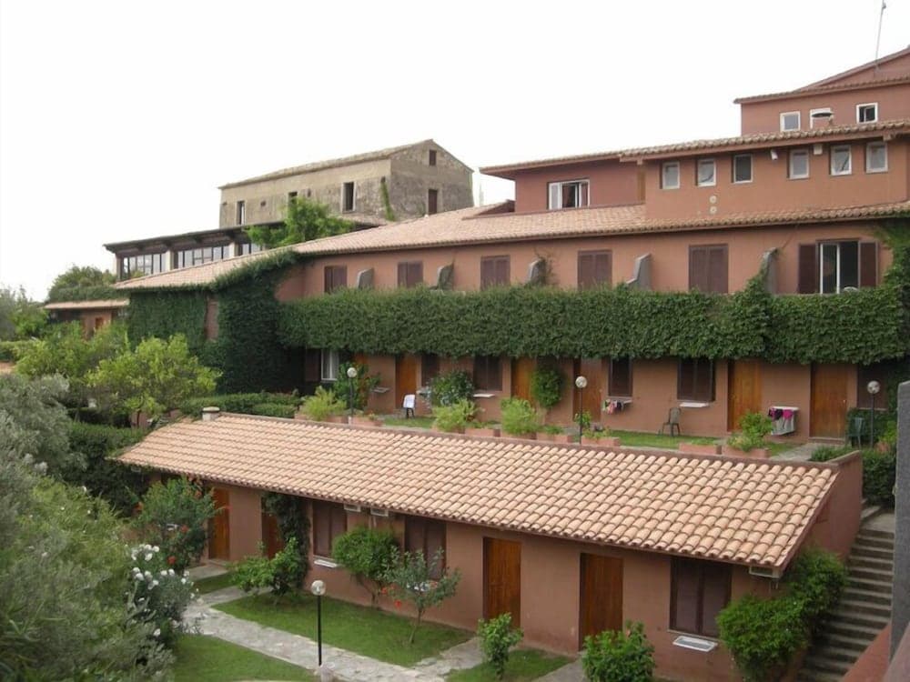 Hotel Villaggio Calaghena