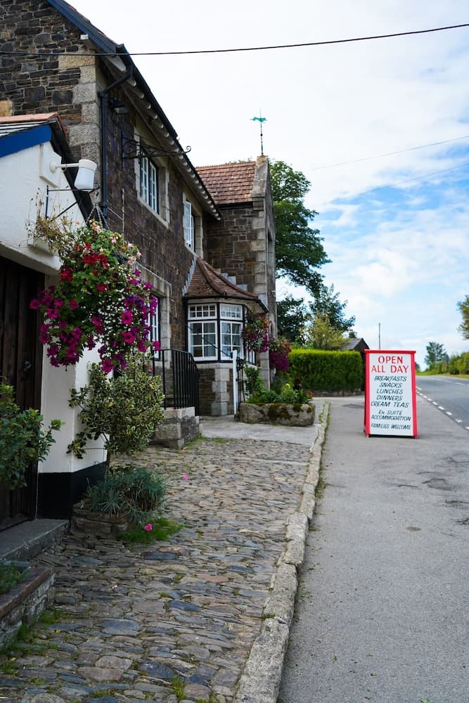 The Fox & Hounds Hotel