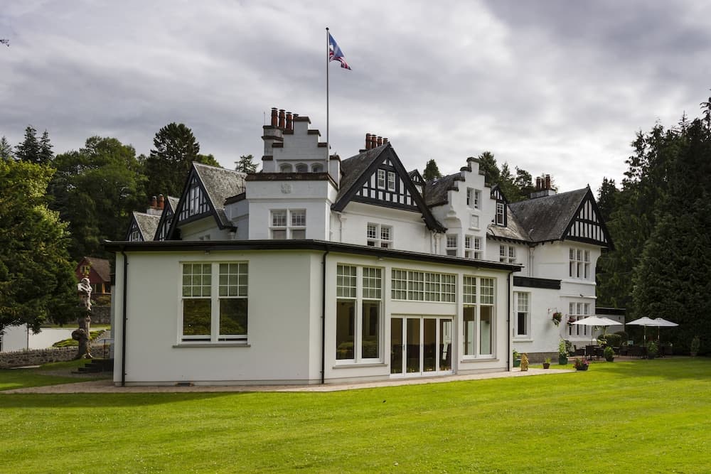 Pine Trees Hotel