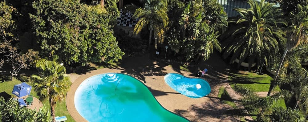 Safari Hotel & Convention Centre