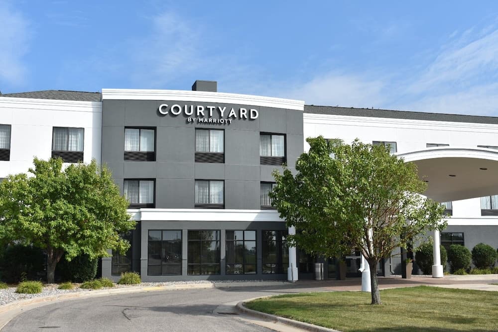 Courtyard by Marriott Fargo Moorhead, MN