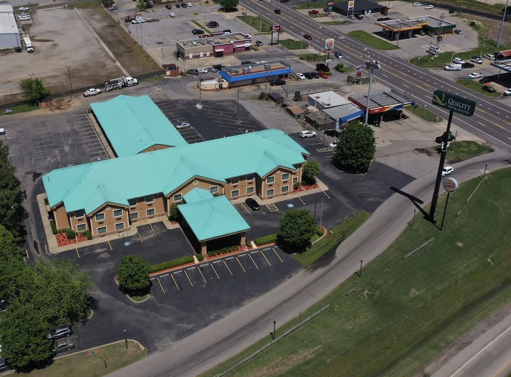 Quality Inn & Suites Alma - Fort Smith Northeast