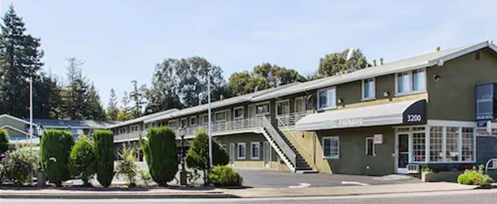 Hotel Parmani