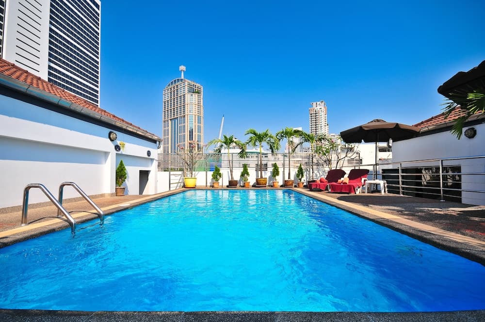 Admiral Suites Bangkok