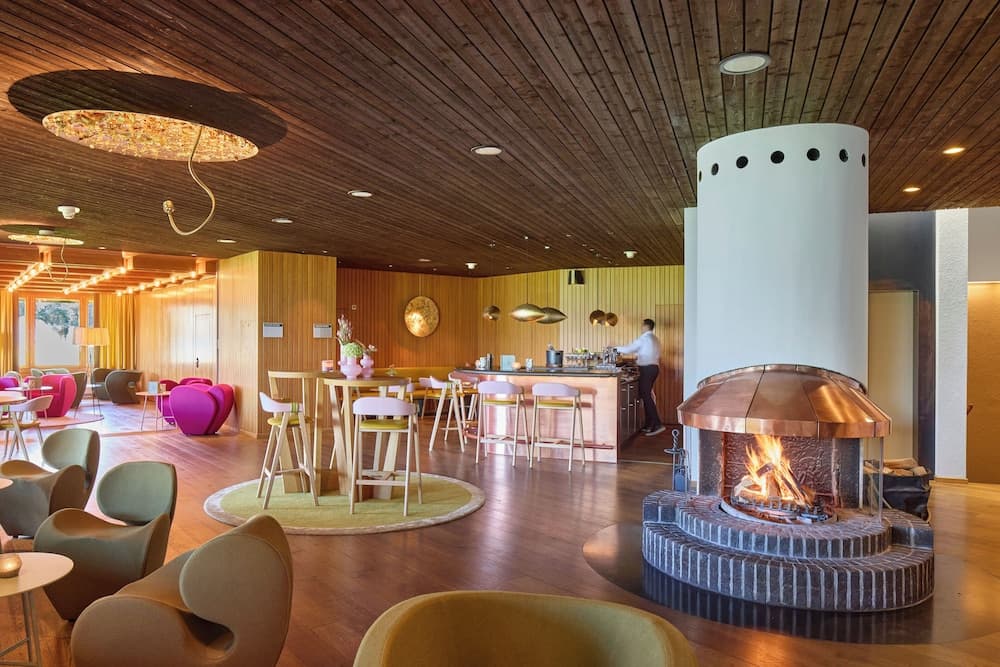 Lobi dinlenme salonu