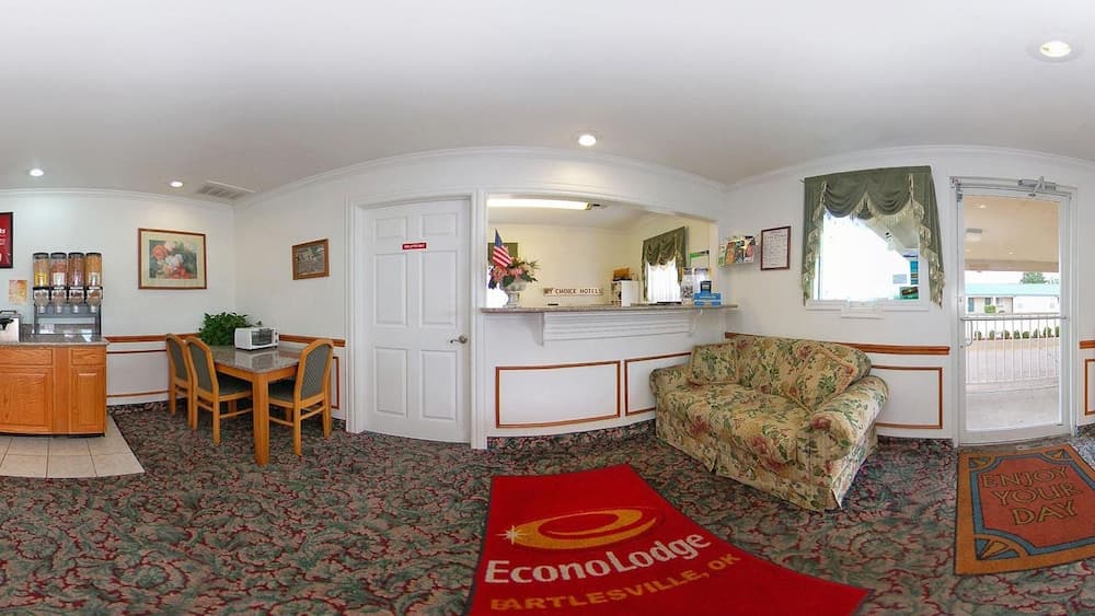 Econo Lodge Bartlesville Hwy 75