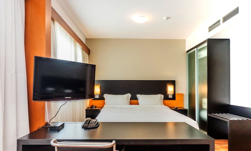 Paraiso Suites by Charlie