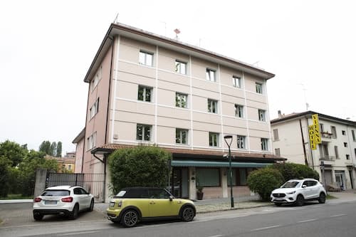 Hotel Vienna