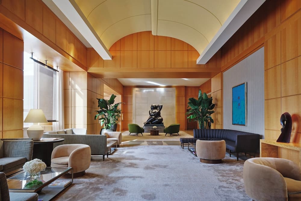 Lobi dinlenme salonu