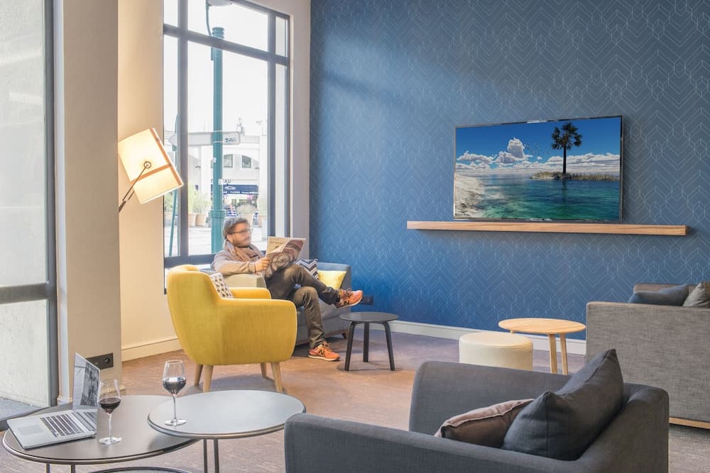 Giriş/çıkış büfesi