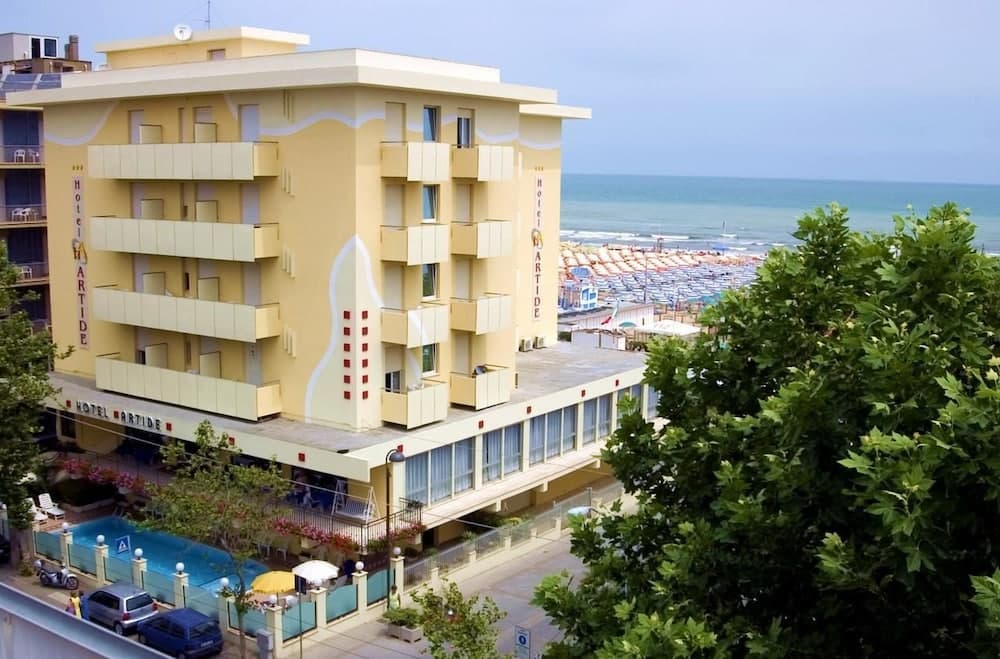 Hotel Artide