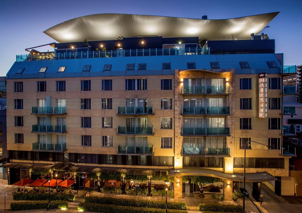 Majestic Roof Garden Hotel