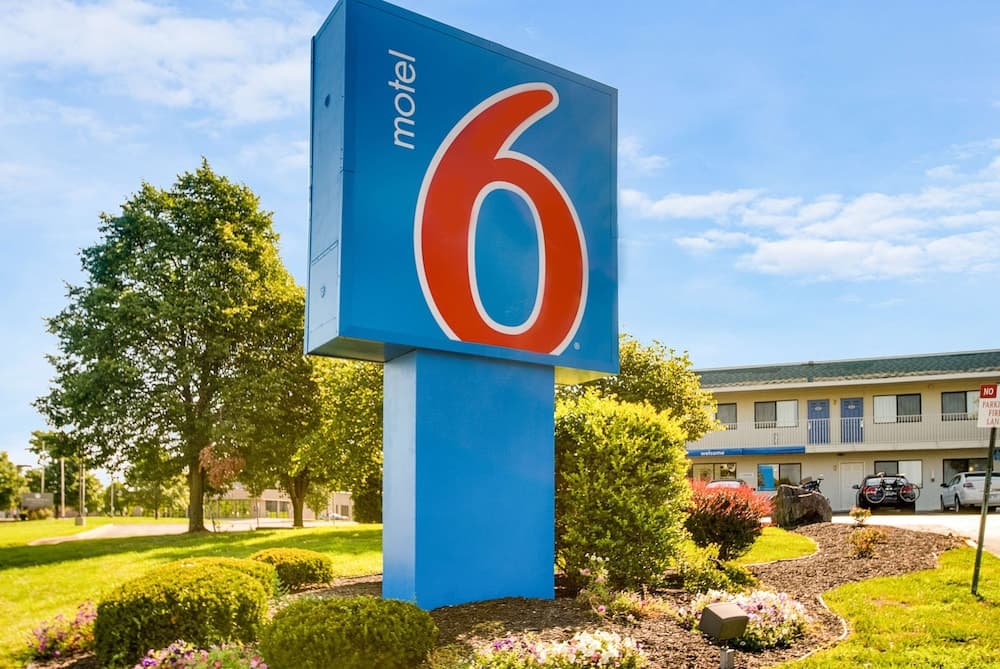 Motel 6 Lenexa, KS - Kansas City Southwest