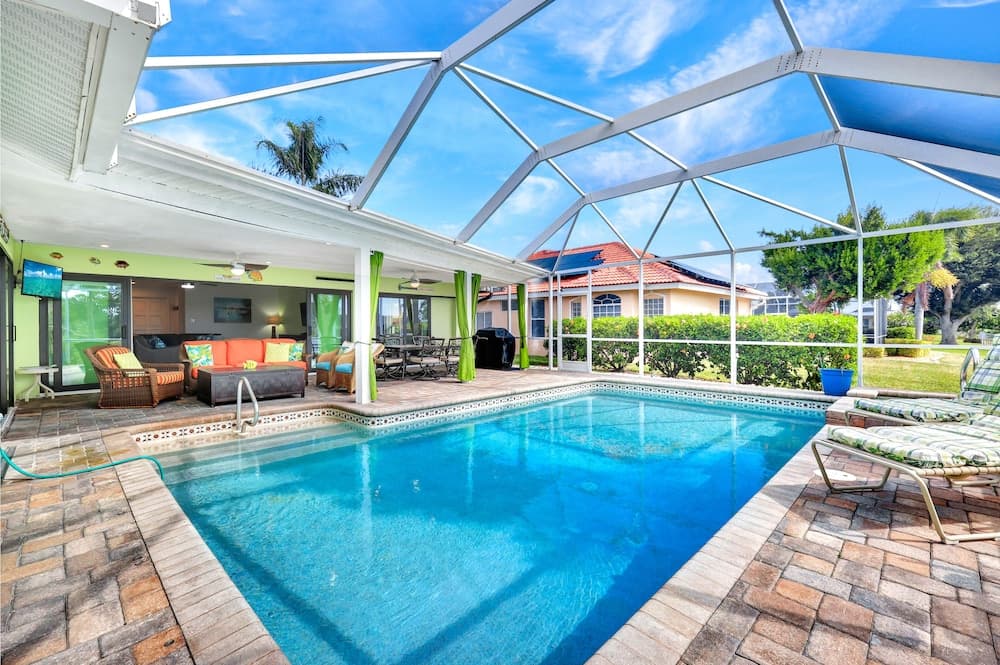 Villa Emerald Coast- Private Villa