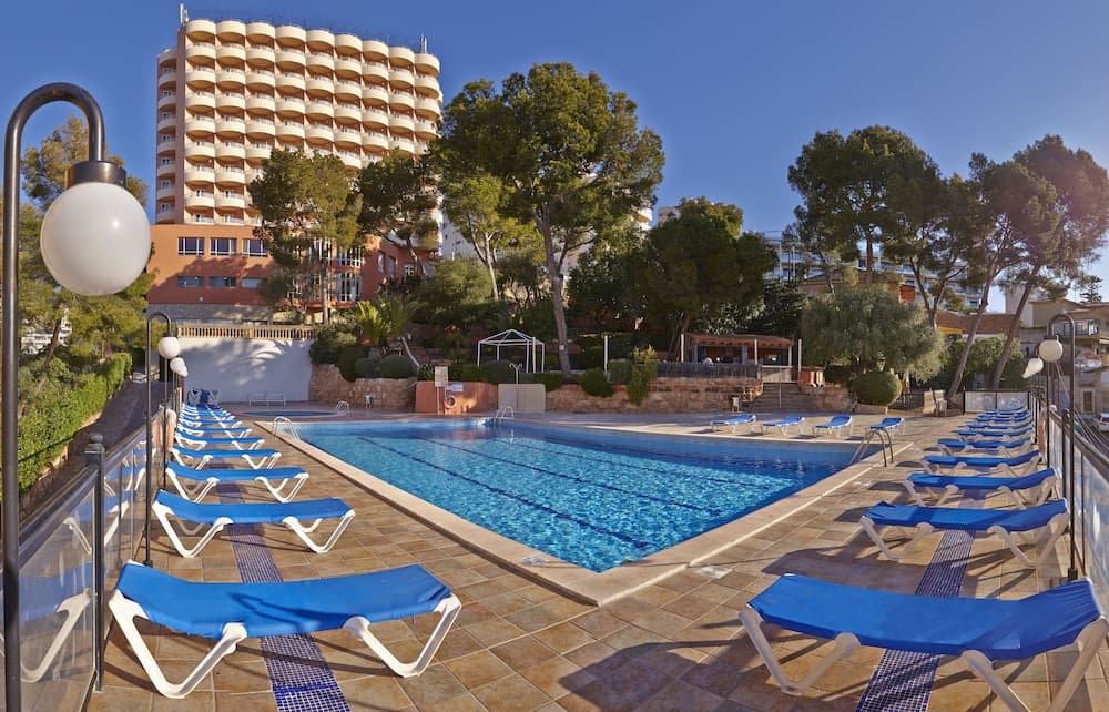 MLL Blue Bay Hotel