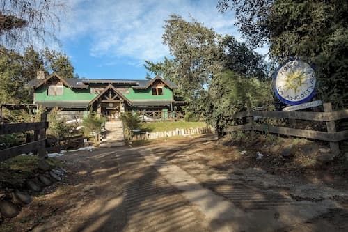 Hostel La Angostura