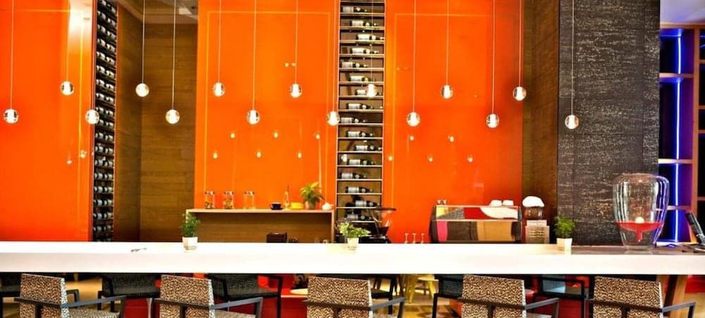 FX INN Kaohsiung Zhonghua Road Branch