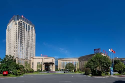 Ramada Yiyang Taojiang