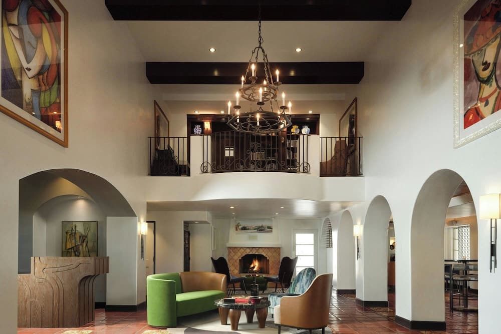 Lobi dinlenme salonu