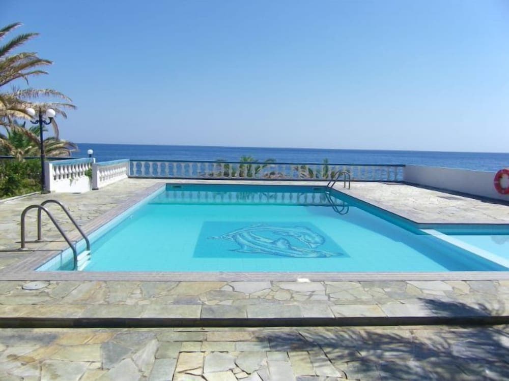 Cypriana Apartments