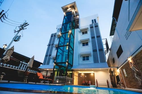 Hua Hin White Villa