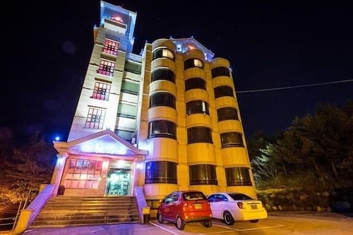 Carlsbed Motel