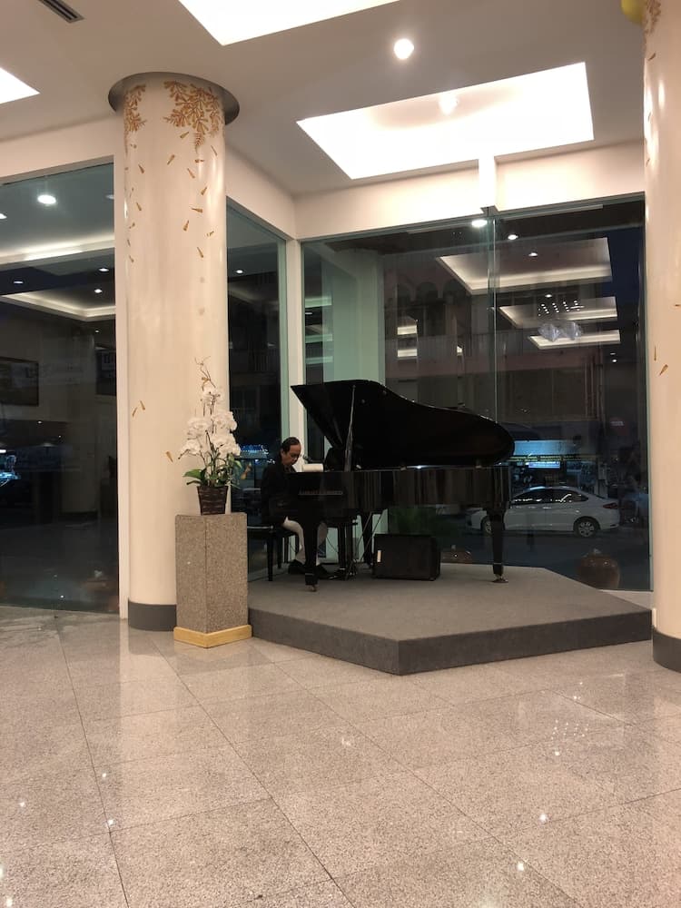 Lobi dinlenme salonu