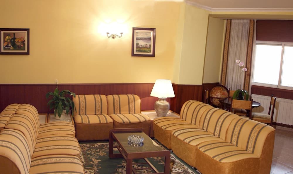 Lobi oturma alanı