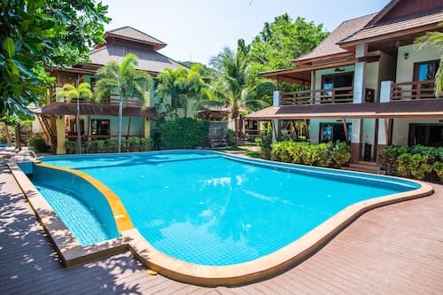 Nice Beach Bungalow