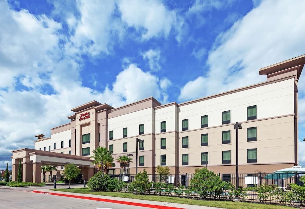 Hampton Inn & Suites by Hilton Houston North IAH