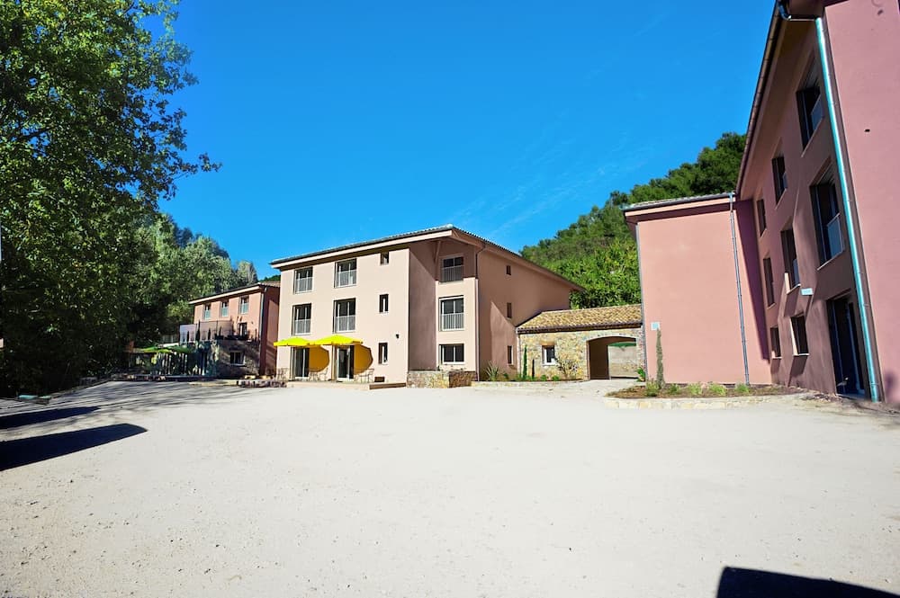 The Originals City, Hôtel Les Bastides du Gapeau, Hyères Nord
