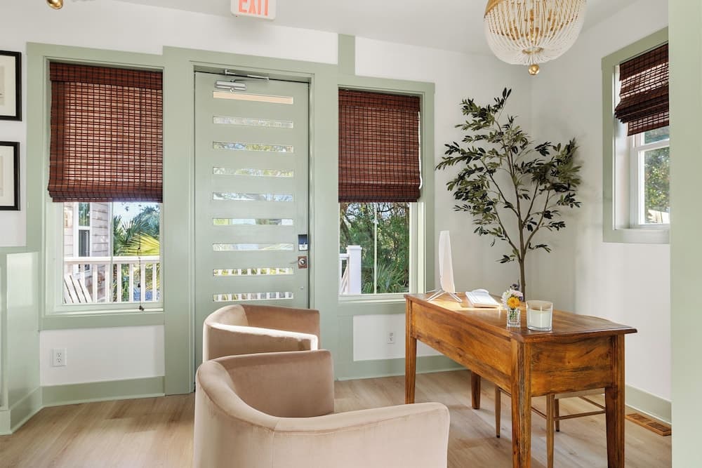 Giriş/çıkış büfesi