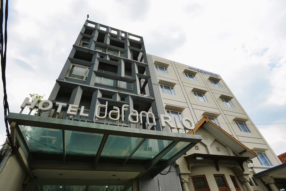 Hotel Dafam Rio