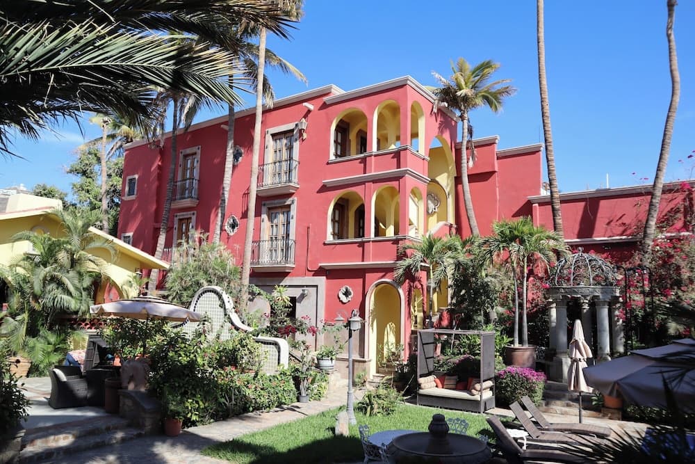 Collection O Casa Bella Hotel Boutique, Cabo San Lucas