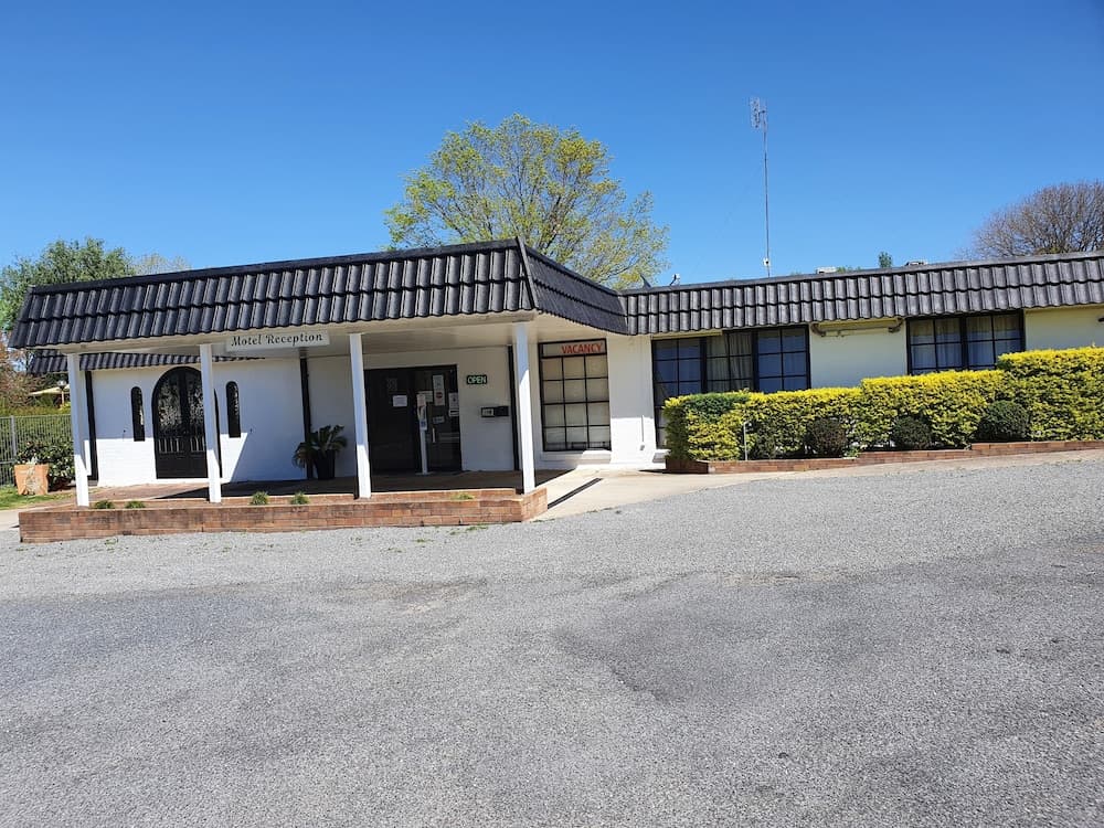 Tally Ho Motor Inn