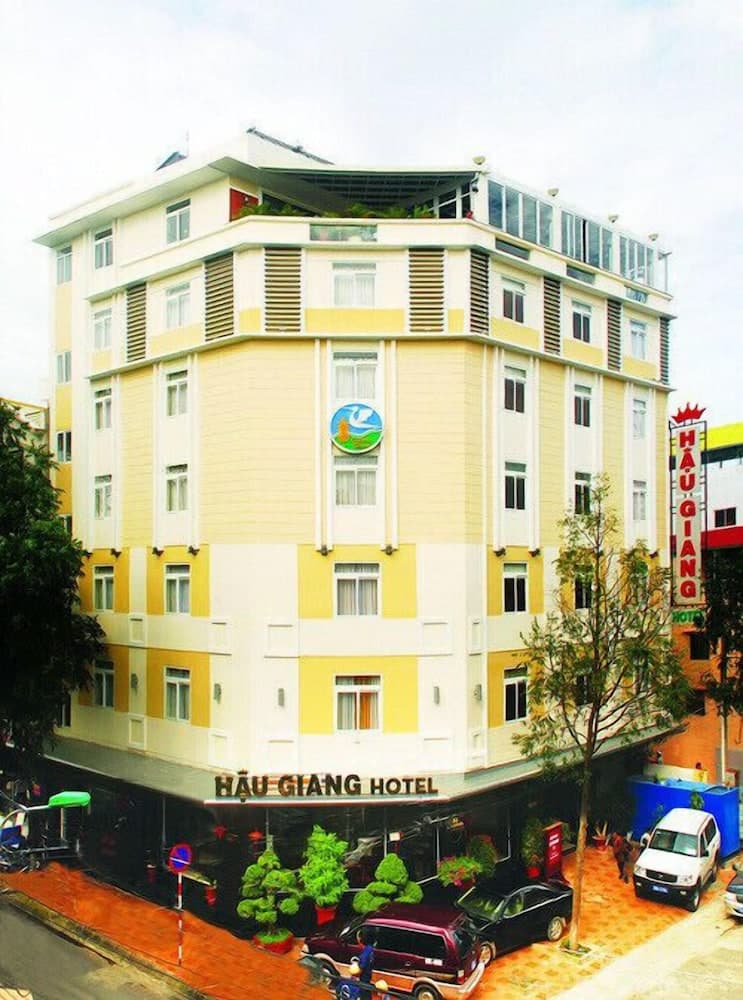 Hau Giang Hotel