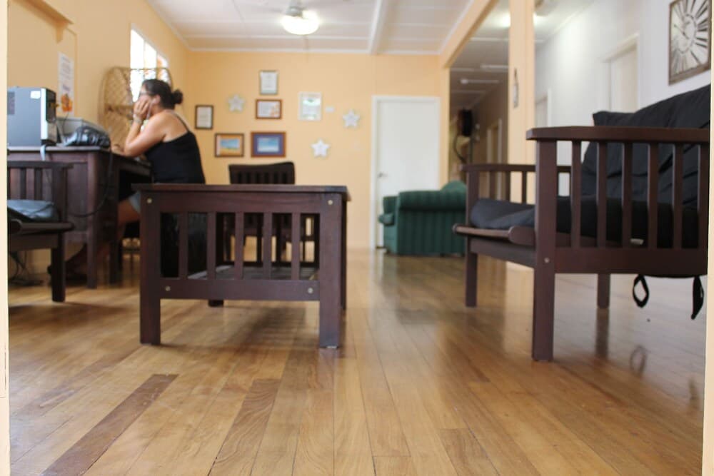 Giriş/çıkış büfesi