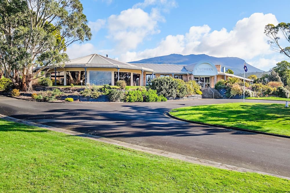 Southern Lights Hotel