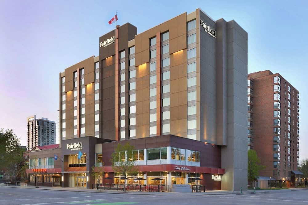 Fairfield Inn & Suites by Marriott Calgary Downtown