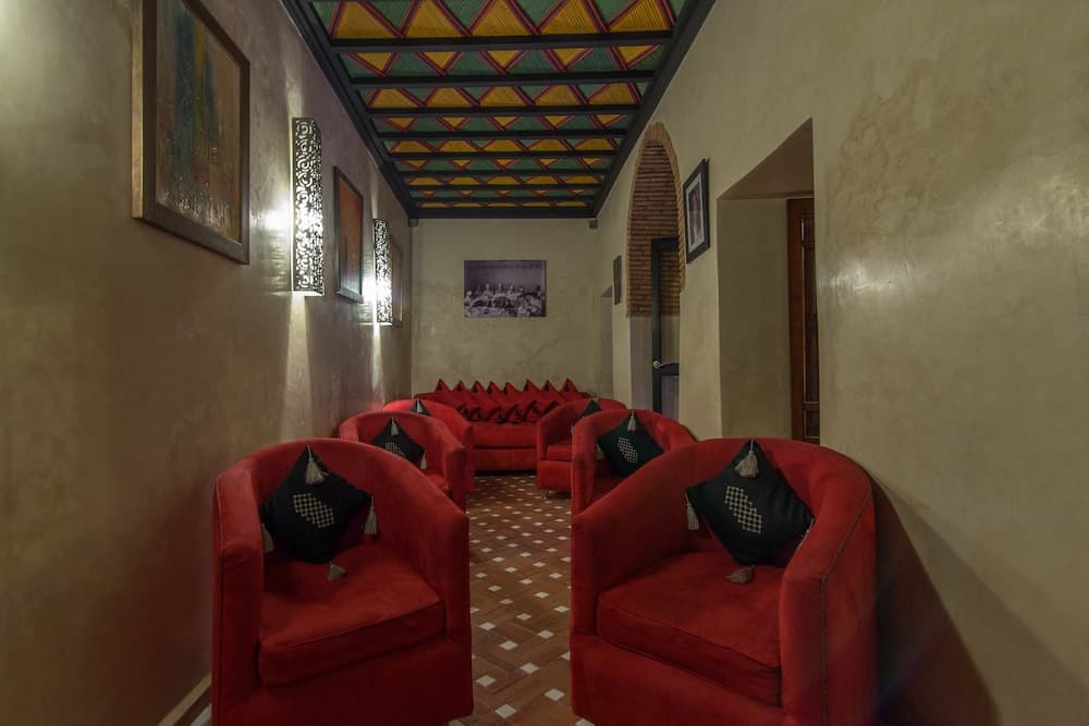 Lobi dinlenme salonu