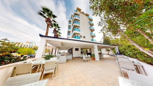 Moda Beach Boutique Hotel
