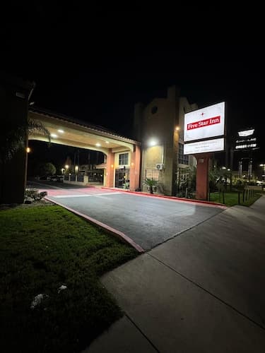 Five Star Inn West Covina