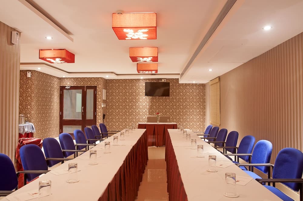 Toplantı salonu/imkânları