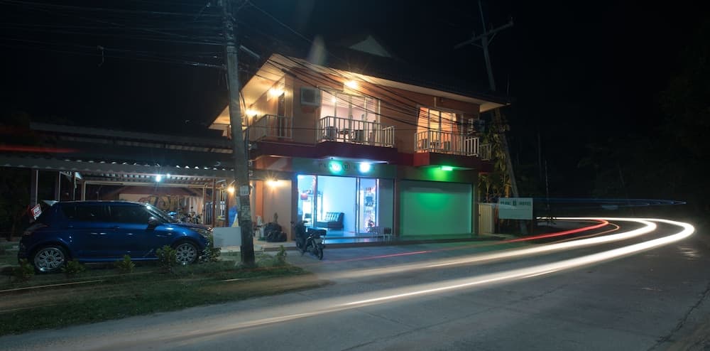 Plan B Hotel - Hostel