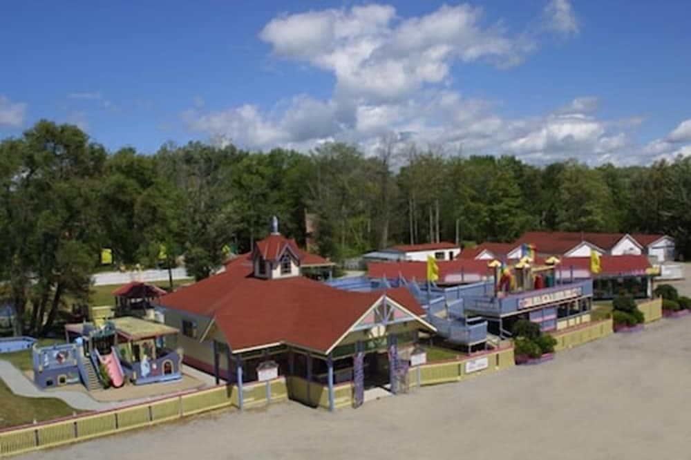 Çocuklar için oyun alanı - dış mekân