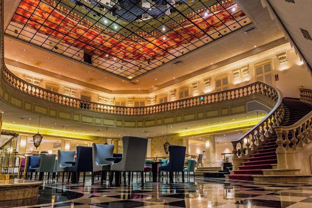 Lobi dinlenme salonu