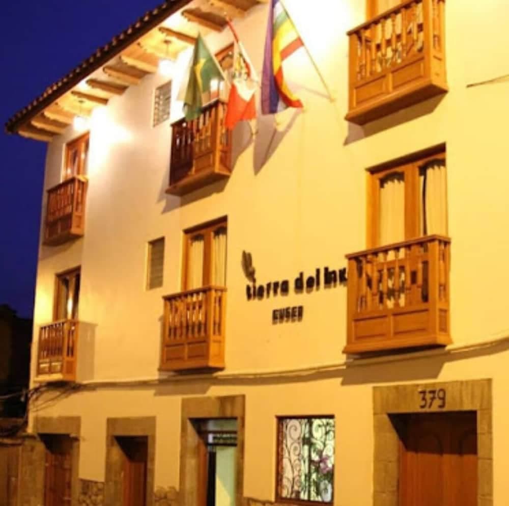 Konaklama yerinin ön cephesi