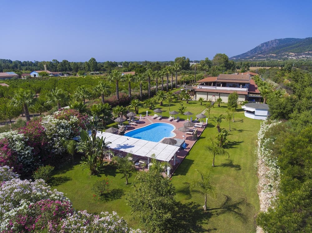 Hotel Rurale Orti di Nora & SPA