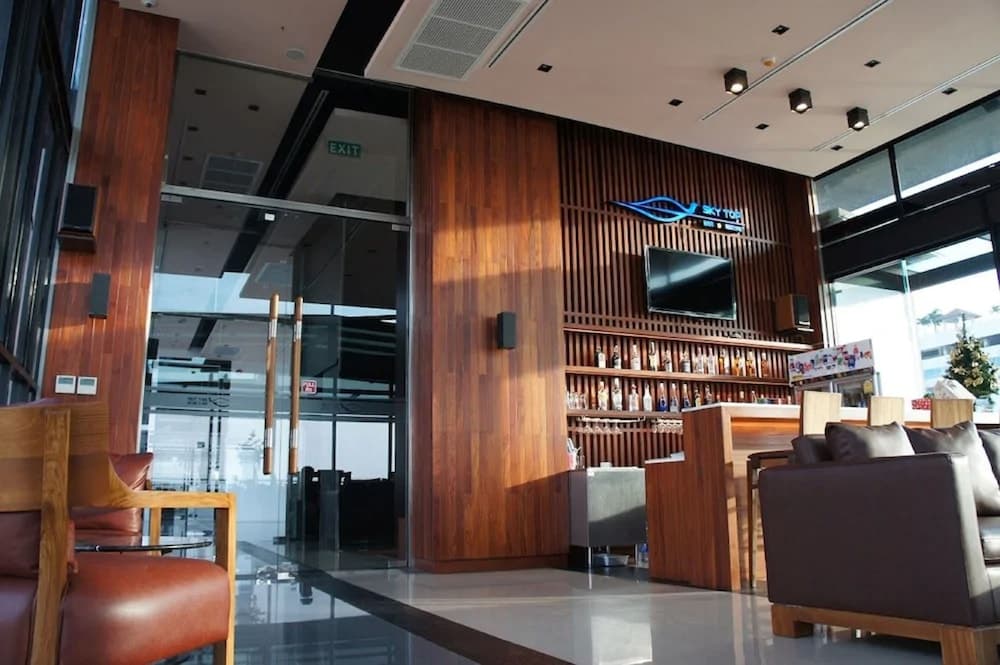 Serenotel Pattaya Beach Front