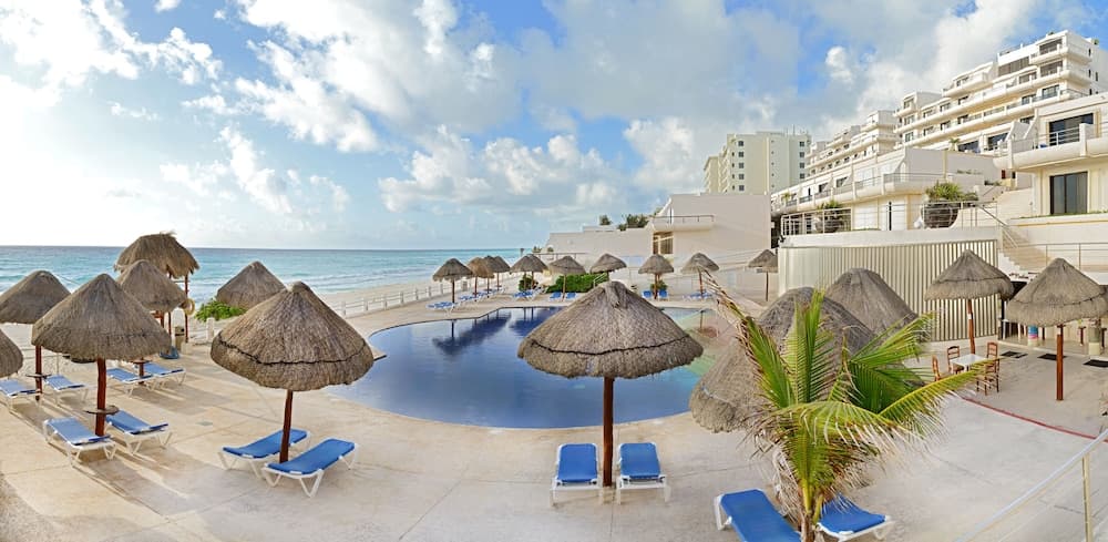 Oceanfront white sand beach condo